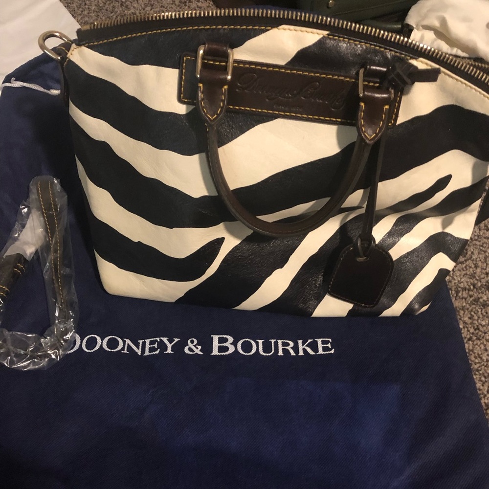 Dooney & Bourke Zebra tote with Crossbody strap